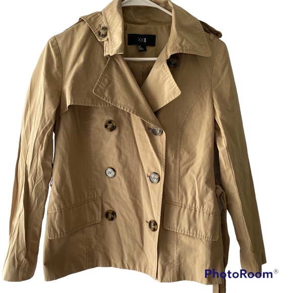 NWOT XXI Raincoat in tan. SZ S PETITE. - Picture 9 of 12